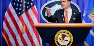 Estados Unidos: el ministro de justicia interino, Todd Blanche, justifica las acciones contra los adversarios de Donald Trump estados-unidos:-el-ministro-de-justicia-interino,-todd-blanche,-justifica-las-acciones-contra-los-adversarios-de-donald-trump