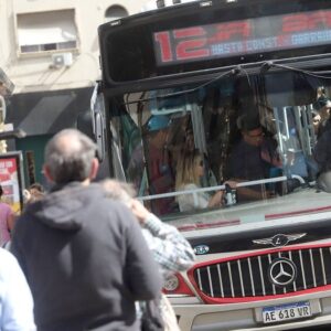 el-transporte-suma-presion-al-bolsillo:-el-costo-por-movilidad-ya-representa-el-47%-de-la-canasta-de-servicios-de-una-familia
