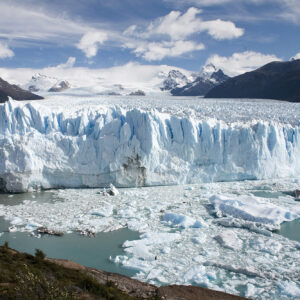 deputies-debate-changes-to-glaciers-protection-law-to-allow-mining
