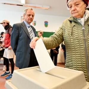 hongrie:-las-elecciones-legislativas-debutan,-los-resultados-de-los-primeros-ministros-asisten-a-la-velada-dimanche