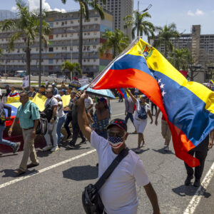 #100diasdedelcyrodriguez-en-el-poder:-gestos-de-apertura-sin-reformas-estructurales-en-derechos-humanos