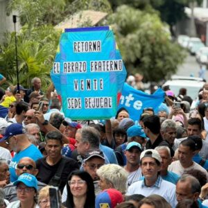 aprovechar-espacios,-retrasar-al-sistema-y-movilizar:-vente-venezuela-se-prepara-para-el-regreso-de-machado