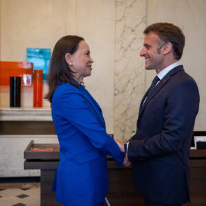 macron-habla-con-machado-de-la-importancia-de-una-transicion-democratica-en-venezuela
