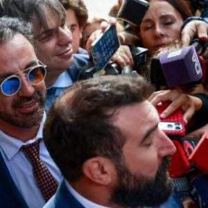 ‘un-grupo-de-amateurs’:-el-equipo-medico-de-maradona-vuelve-a-ser-juzgado