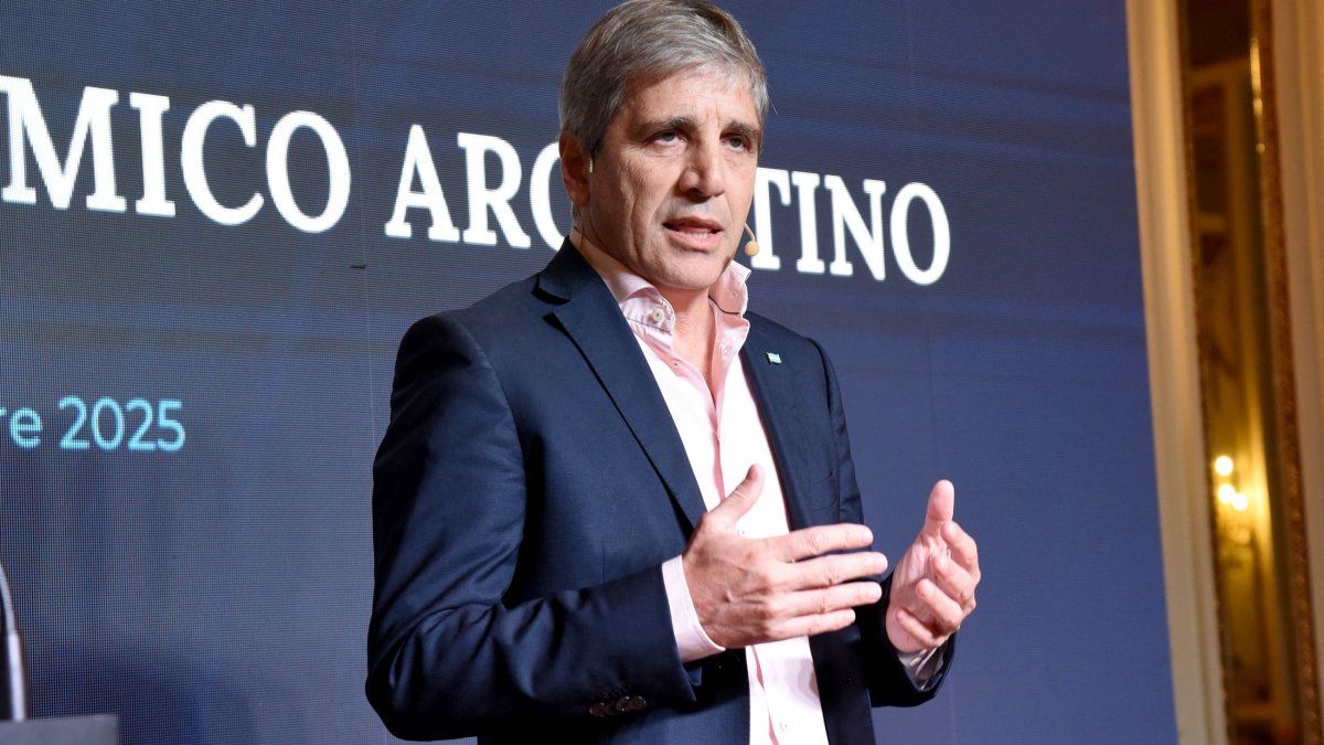 luis-caputo-detallo-el-esquema-de-financiamiento-con-organismos-internacionales-y-resalto-el-respaldo-del-fmi
