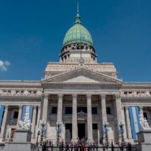 argentina-en-conversaciones-para-un-prestamo-de-2.000-millones-de-dolares-respaldado-por-el-banco-mundial
