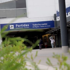 flight-delays-expected-as-state-workers-union-go-on-24-hour-strike