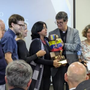 efecto-cocuyo-recibe-el-premio-valores-democraticos-francisco-jose-virtuoso-2026-en-categoria-libertad-de-pensamiento