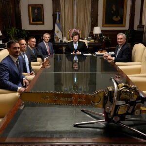 peter-thiel-meets-with-javier-milei-in-buenos-aires