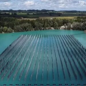 alemania-convirtio-un-lago-artificial-en-una-central-solar-flotante