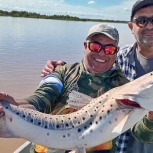 entre-historia-y-pesca:-gran-presente-de-cayasta