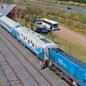 el-tren-patagonico-se-refuerza-con-las-unidades-que-unian-general-guido-y-pinamar