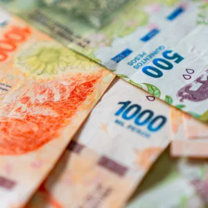 salarios:-uno-por-uno,-cuales-son-los-aumentos-confirmados-en-mayo-para-todos-los-trabajadores