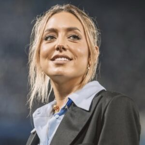 sofia-martinez-de-novia-con-un-famoso-cantante-de-cumbia:-le-cuidaba-el