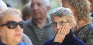 Squeezed at both ends: young Argentines drop out of work as retirees go back squeezed-at-both-ends:-young-argentines-drop-out-of-work-as-retirees-go-back