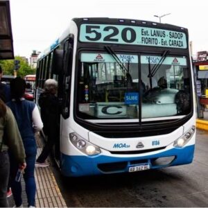 aumentan-los-boletos-de-colectivos-en-la-provincia-de-buenos-aires:-cuanto-costara-viajar-en-mayo