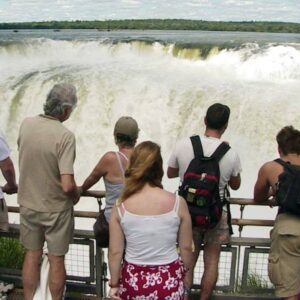 arca-aplico-cambios-y-digitaliza-el-reintegro-de-iva-a-turistas-extranjeros:-como-es-el-tramite-para-agilizar-devoluciones-y-controles