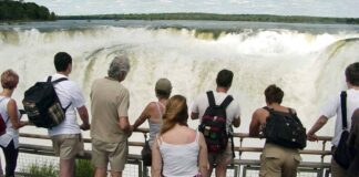ARCA aplicó cambios y digitaliza el reintegro de IVA a turistas extranjeros: cómo es el trámite para agilizar devoluciones y controles arca-aplico-cambios-y-digitaliza-el-reintegro-de-iva-a-turistas-extranjeros:-como-es-el-tramite-para-agilizar-devoluciones-y-controles