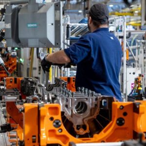 la-produccion-de-autos-no-pudo-sostener-el-repunte-en-abril-y-se-desplomo-18,6%-en-el-primer-cuatrimestre