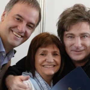 milei-backs-adorni,-says-chief-of-staff-will-offer-proof-of-innocence
