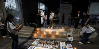 Familiares de presos políticos realizaron vigilia en el Helicoide para honrar a Víctor Hugo Quero familiares-de-presos-politicos-realizaron-vigilia-en-el-helicoide-para-honrar-a-victor-hugo-quero