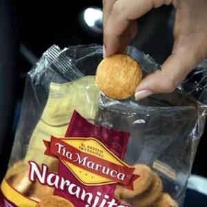 estaba-comiendo-unas-famosas-galletitas-cuando-senti-algo-frio:-mis-hijos