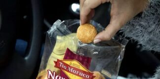 Estaba comiendo unas famosas galletitas cuando sentí algo frío: Mis hijos estaba-comiendo-unas-famosas-galletitas-cuando-senti-algo-frio:-mis-hijos
