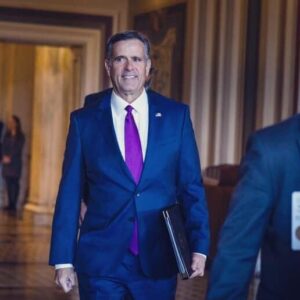el-director-de-la-cia-mantiene-una-reunion-en-la-habana-con-representantes-cubanos