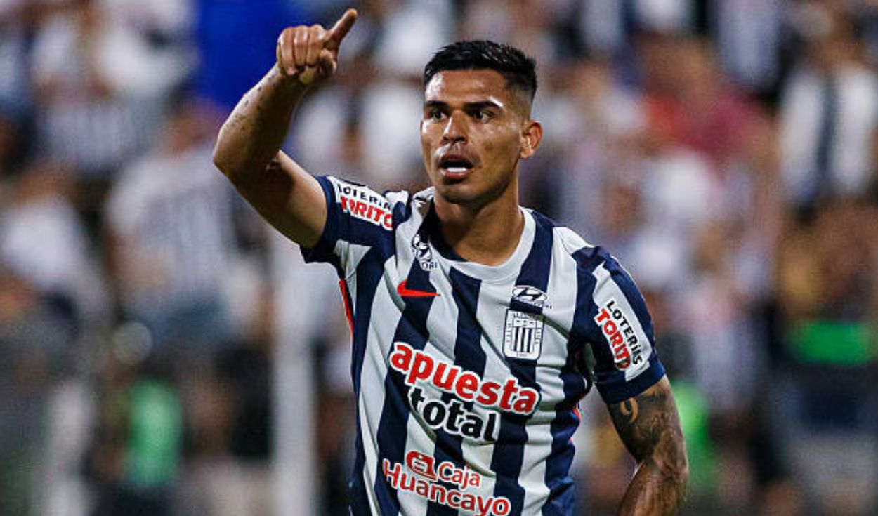 alianza-lima-confirma-lesion-de-luis-ramos-previo-a-duelo-ante-cienciano:-delantero-se-perderia-lo-que-resta-del-torneo-apertura