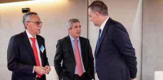 El Gobierno pasa la motosierra por la salud pública: recortó más de $63.000 millones del Presupuesto el-gobierno-pasa-la-motosierra-por-la-salud-publica:-recorto-mas-de-$63.000-millones-del-presupuesto