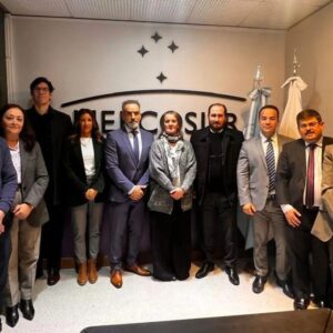 una-delegacion-del-mercosur-viajo-al-pais-para-ver-el-avance-de-proyectos-financiados-por-el-bloque