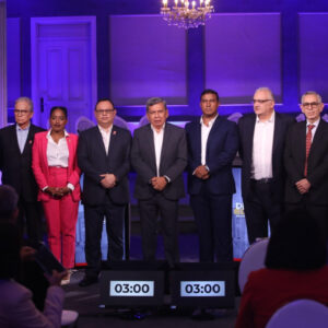 debate-tecnico:-expertos-indican-vacios-en-propuestas-de-juntos-por-el-peru-y-fuerza-popular