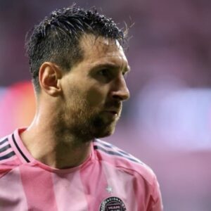 se-confirma-la-lesion-que-sufrio-lionel-messi:-cuanto-le-exigira-su-recuperacion