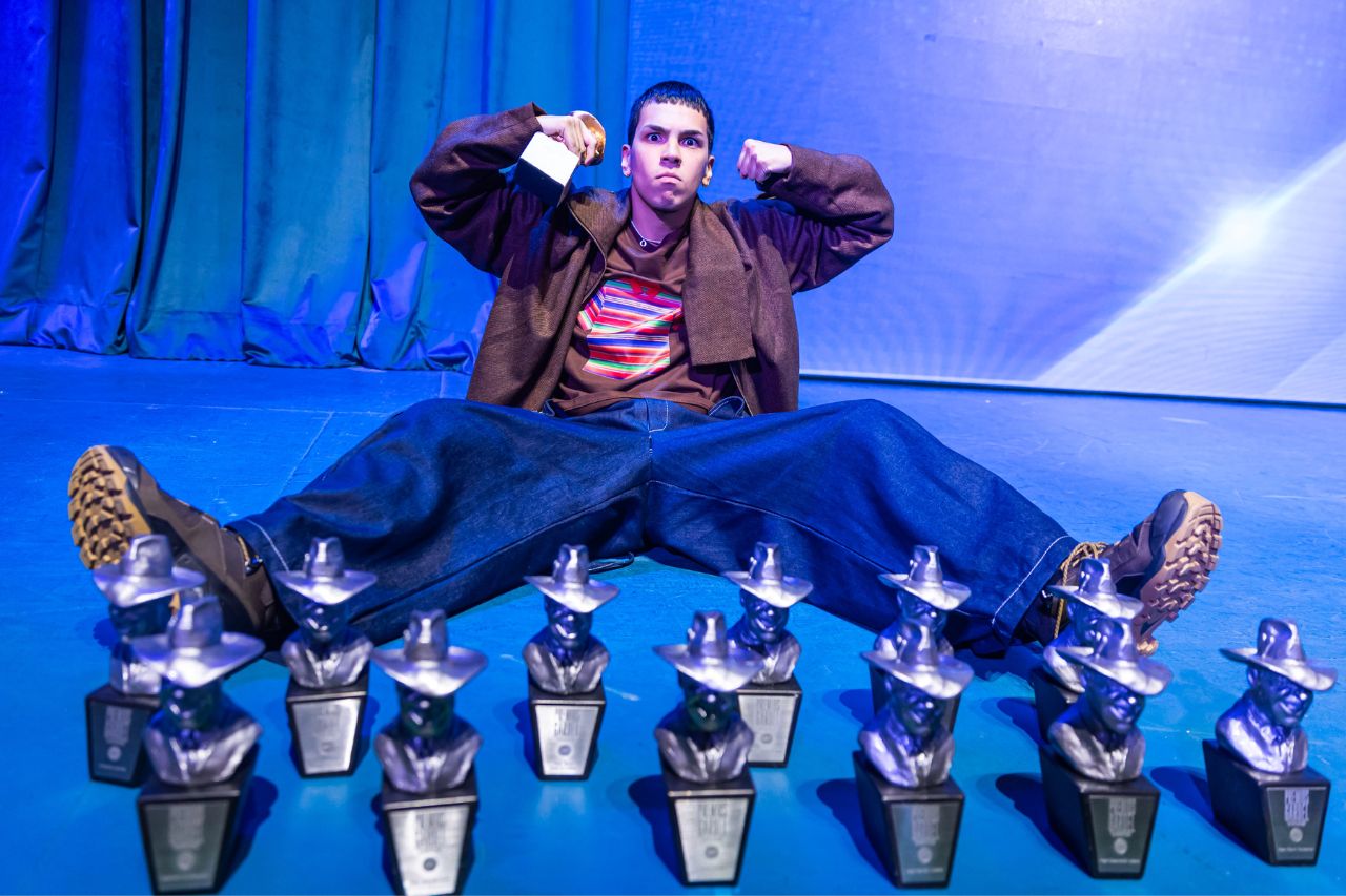 milo-j-becomes-youngest-ever-gardel-de-oro-winner