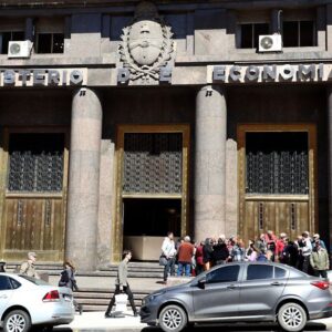 deuda-flotante:-tras-superar-la-revision-del-fmi,-el-gobierno-empezo-a-normalizar-los-pagos-en-abril