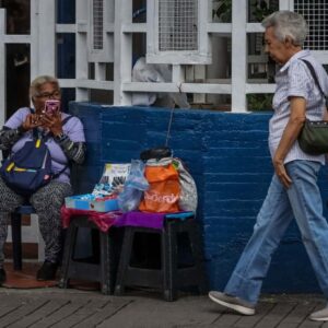 convite:-mas-de-300-mil-adultos-mayores-viven-solos-en-venezuela-por-la-emigracion-masiva