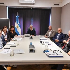 dolares-del-colchon:-nueve-cambios-que-proponen-los-contadores-para-blindar-a-quienes-ingresen-fondos-al-sistema