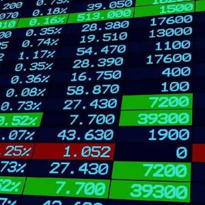 los-bonos-en-dolares-abren-en-verde-en-wall-street-y-el-riesgo-pais-sigue-por-debajo-de-los-500-puntos