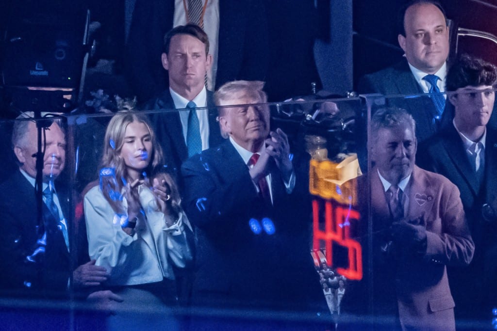 trump-es-abucheado-en-el-madison-square-garden-durante-el-himno-nacional