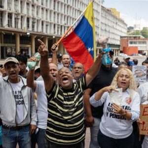 sindicalistas-exigen-frente-al-cne-elecciones-presidenciales-y-la-destitucion-de-los-actuales-rectores