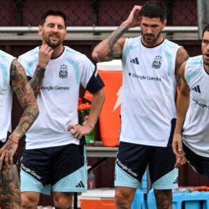 la-albiceleste-instalo-su-campamento-en-kansas,-animada-por-el-regreso-de-messi