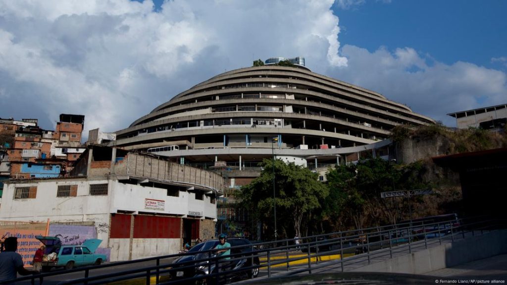 corte-idh-ordena-la-clausura-de-el-helicoide-tras-condenar-al-estado-venezolano-por-torturas
