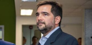 Fiscal pide interrogar a 10 personas en investigación de corrupción de ARSAT fiscal-pide-interrogar-a-10-personas-en-investigacion-de-corrupcion-de-arsat