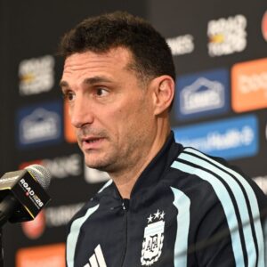 returns,-concerns-and-changes:-the-latest-on-argentina-before-its-world-cup-debut