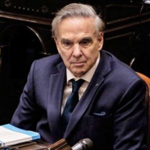 miguel-angel-pichetto:-el-peronismo-es-un-movimiento-nacional,-ante-todo,-de-centro