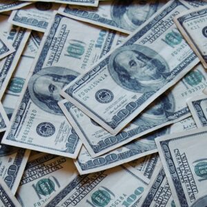 dollars-under-the-mattress,-the-holy-grail-of-argentine-governments