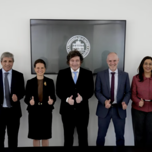 javier-milei-recibio-a-funcionarios-del-banco-mundial-tras-el-aval-a-garantias-por-u$s2.000-millones-para-argentina