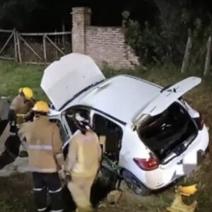 le-exploto-la-bateria-del-celular-mientras-lo-cargaba-en-el-auto-y-murio