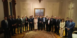 Provincias: las calificadoras descartan una pronta suba de nota en sus bonos pese al alza de la deuda soberana provincias:-las-calificadoras-descartan-una-pronta-suba-de-nota-en-sus-bonos-pese-al-alza-de-la-deuda-soberana