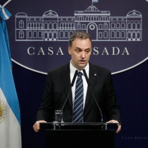 manuel-adorni-steps-down-as-presidential-spokesperson-amid-scrutiny-over-personal-finances
